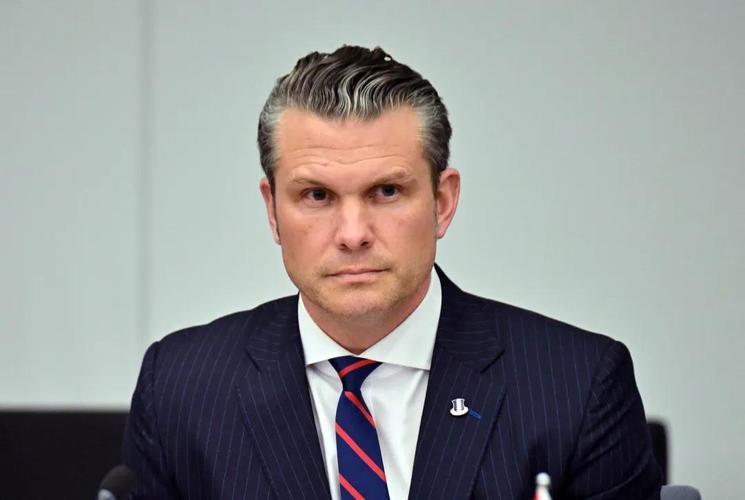 “克林顿:知道中国取代美国那一天会来,希望到时候…”