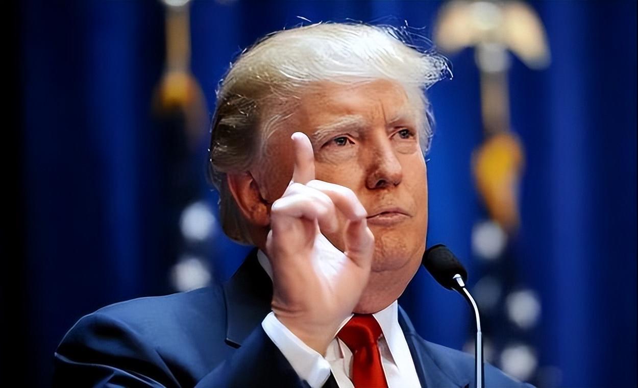 “克林顿:知道中国取代美国那一天会来,希望到时候…”