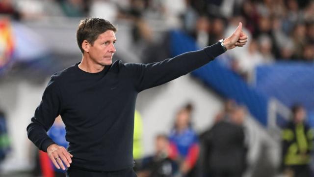 1660211305103073874.jpeg 开云官方-上完欧冠第一课后,“德甲之光”如何重铺左路走廊?