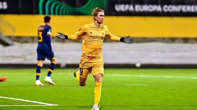 1660211350302050297.jpg 开云官方-上完欧冠第一课后,“德甲之光”如何重铺左路走廊?