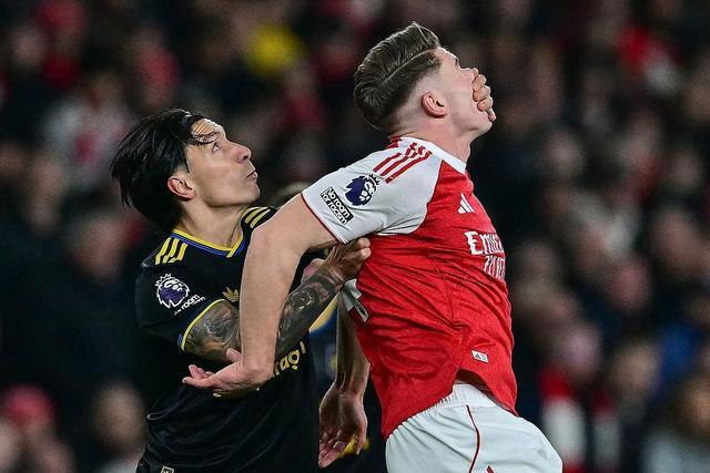 kaiyun.cn-枪手浪了，主场金身没了，英超让冠大戏又来了